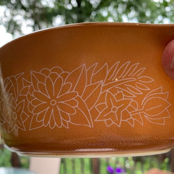 Vtg Pyrex Woodland Pattern (White on Light Brown) Casserole Dish #472-B - 1.5 Pt - Picture 15 of 15